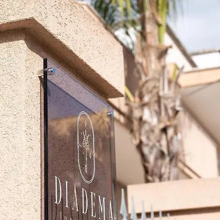 Diadema Luxury Πανσιόν 4*
